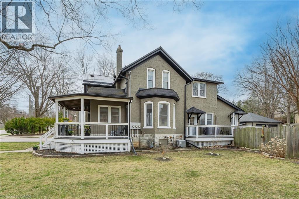 26 James St, Cambridge, ON N1S 1C5