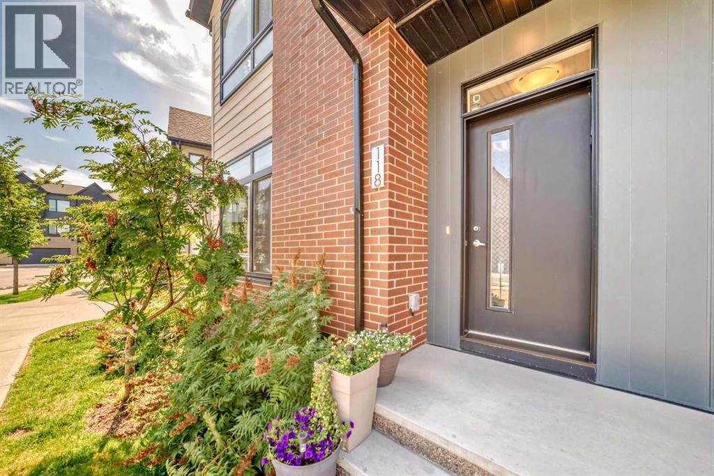 118 Sage Meadows Gdns NW, Calgary, AB T3P 1K2
