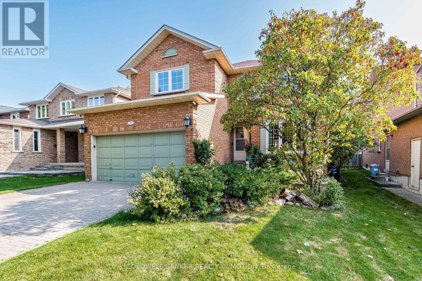 9 Buttonfield Rd, Markham, ON L3R 9G3