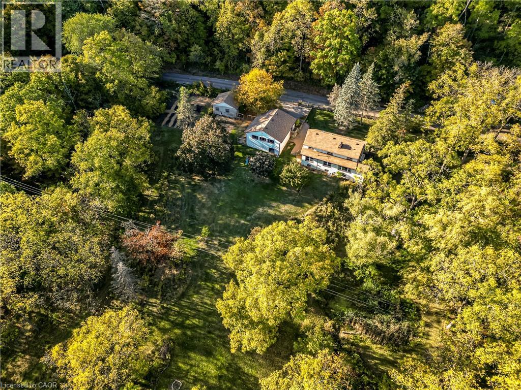 151 Patterson Rd, Hamilton, ON L9H 5V1