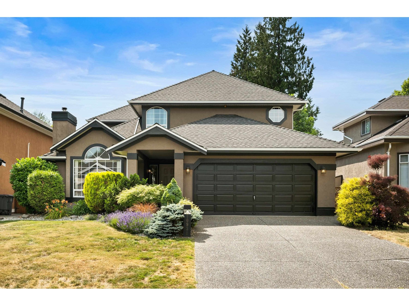161 Street Unit 10931 #a, Surrey, BC V4N 3J7