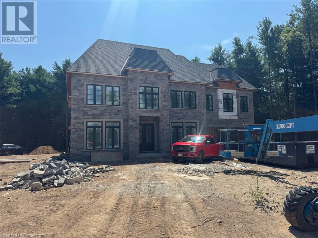 5 W Harris Rd, Brantford, ON N3T 5L4