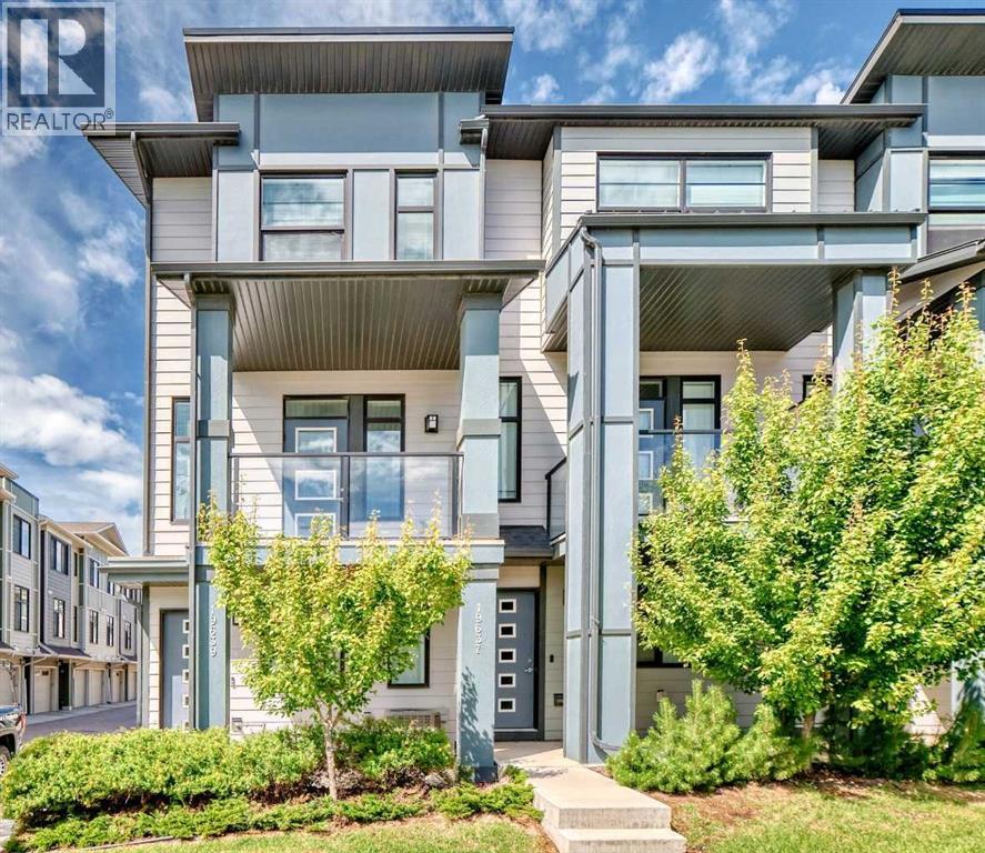42 Street Se Unit 19639, Calgary, AB T3M 3A6