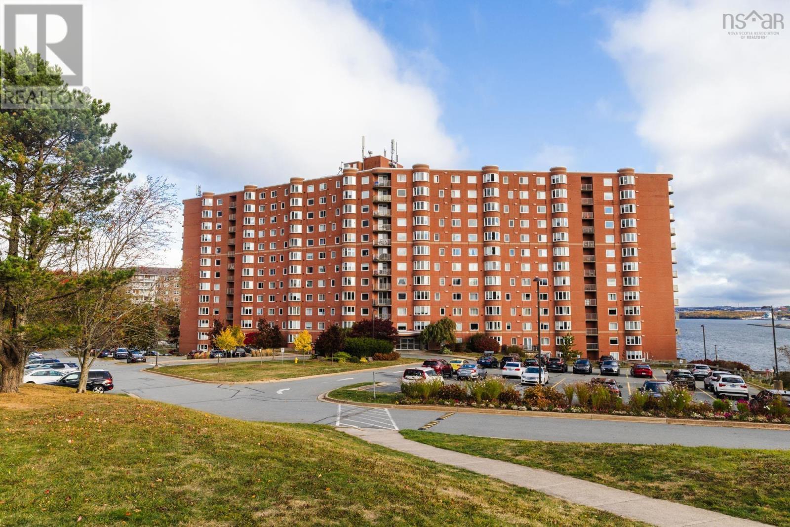 45 Vimy Avenue Unit 216, Halifax, NS B3M 4C5