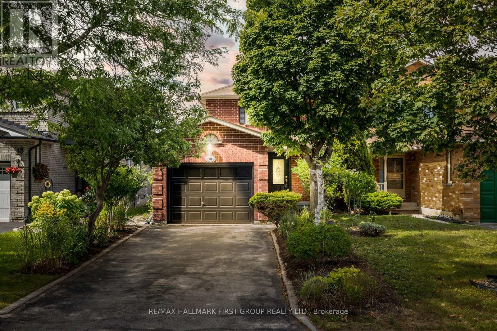 50 Stagemaster Cres, Clarington, ON L1E 2Y7