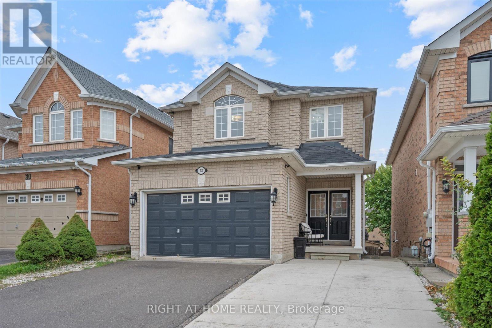 58 Lindenshire Ave, Vaughan, ON L6A 4A6