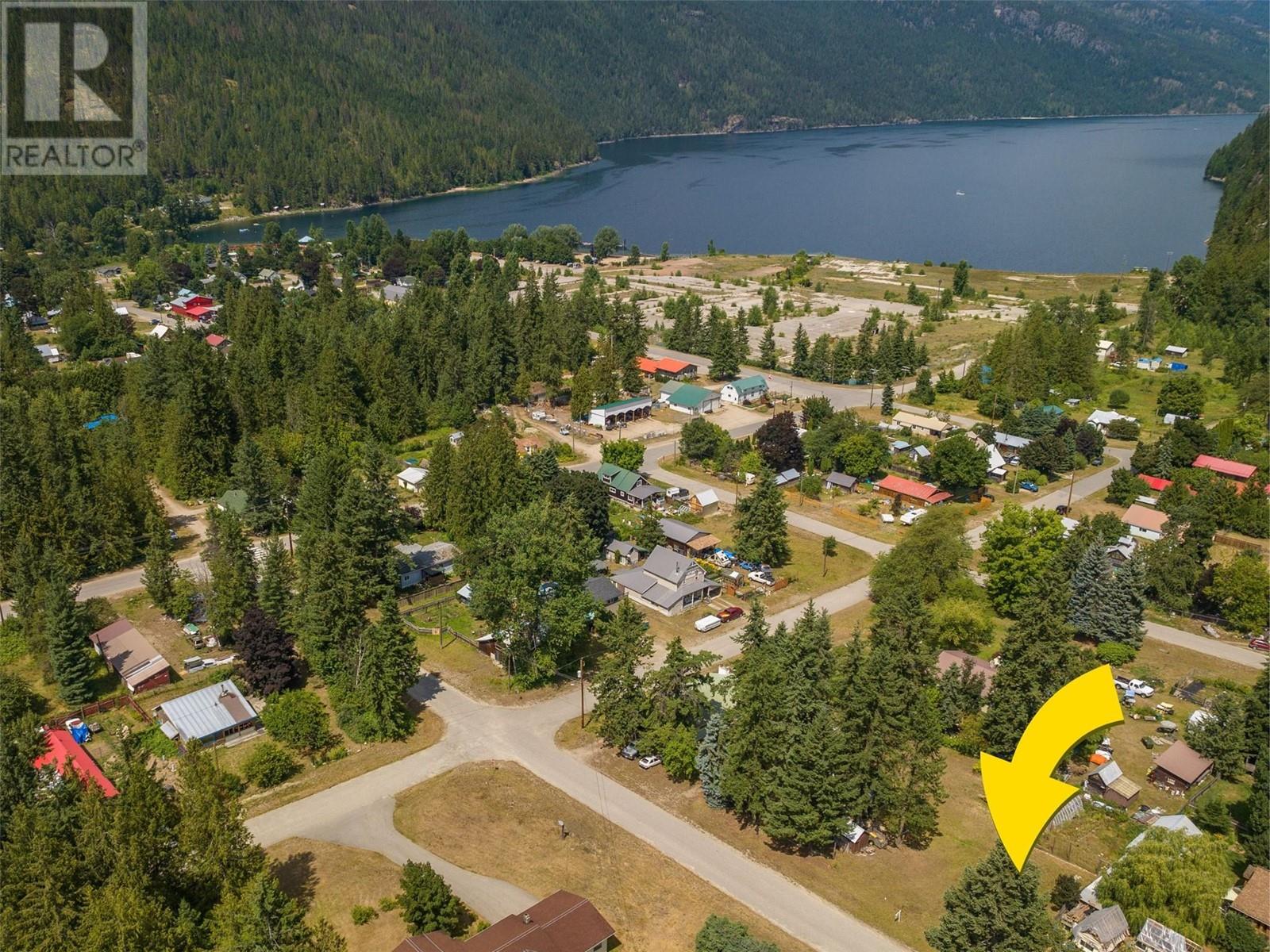 Lot B Park Avenue, Slocan, BC V0G 2C0