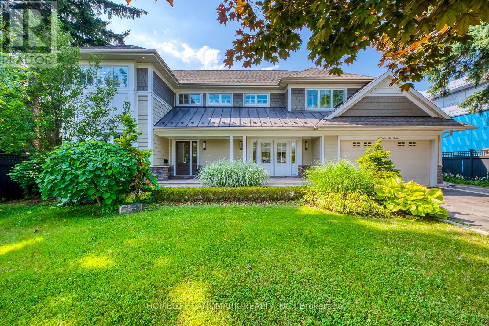 214 Waneta Dr, Oakville, ON L6K 2T5
