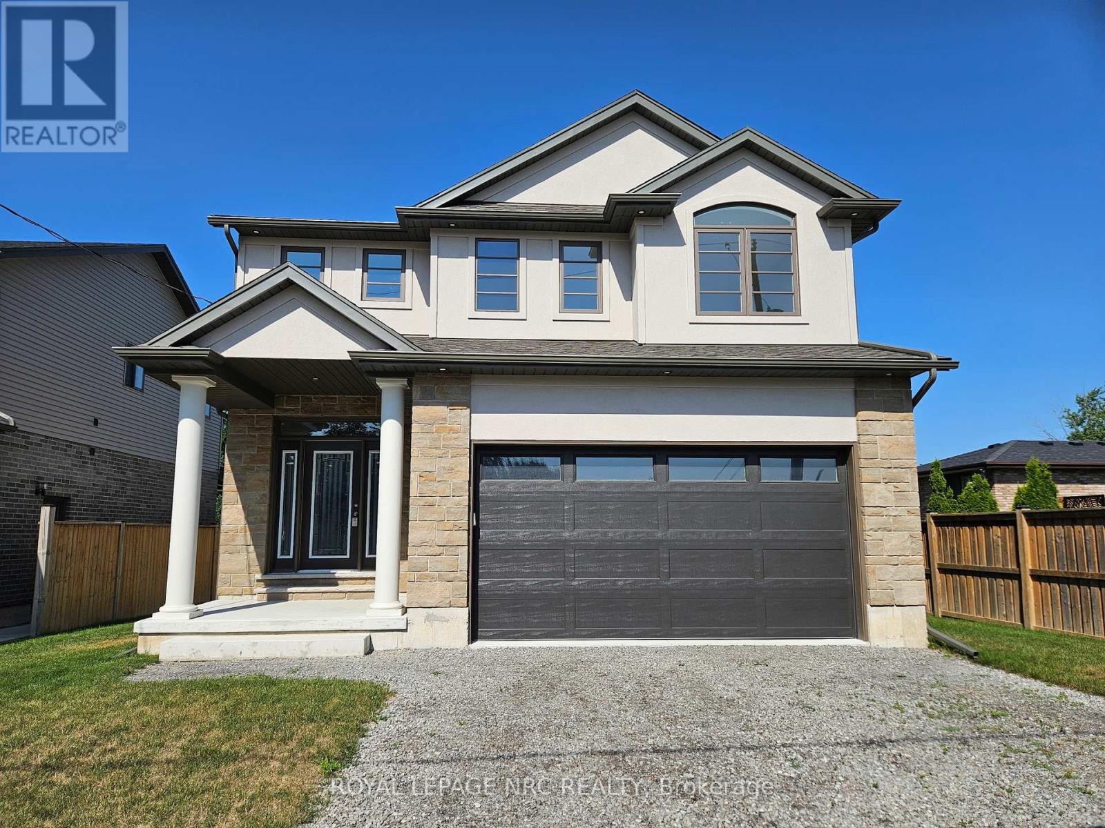 4705 Lee Ave, Niagara Falls, ON L2H 1M7