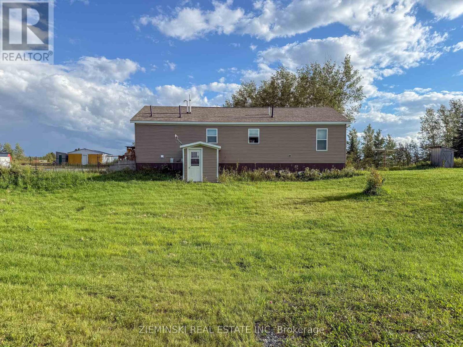 1089 Sapphire Rd, Black River-Matheson, ON P0K 1N0