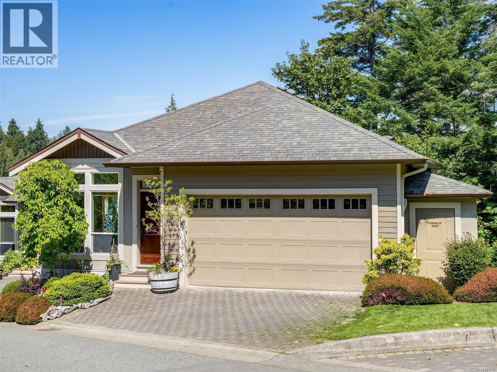 551 Bezanton Way Unit 18, Colwood, BC V9C 0C5