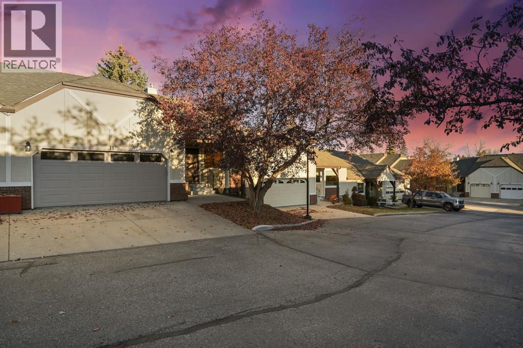11 Coach Side Terrace Southwest, Calgary, AB T3H 1L6