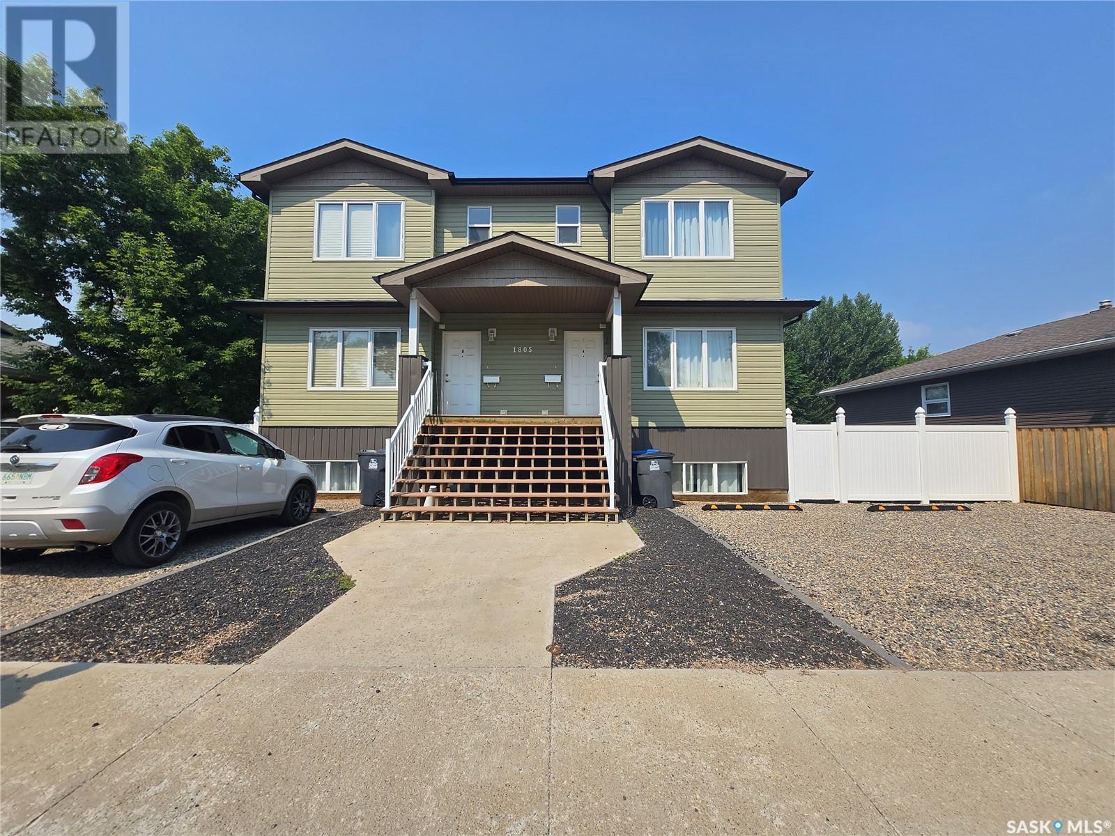 1805 3rd Street, Estevan, SK S4A 0T1