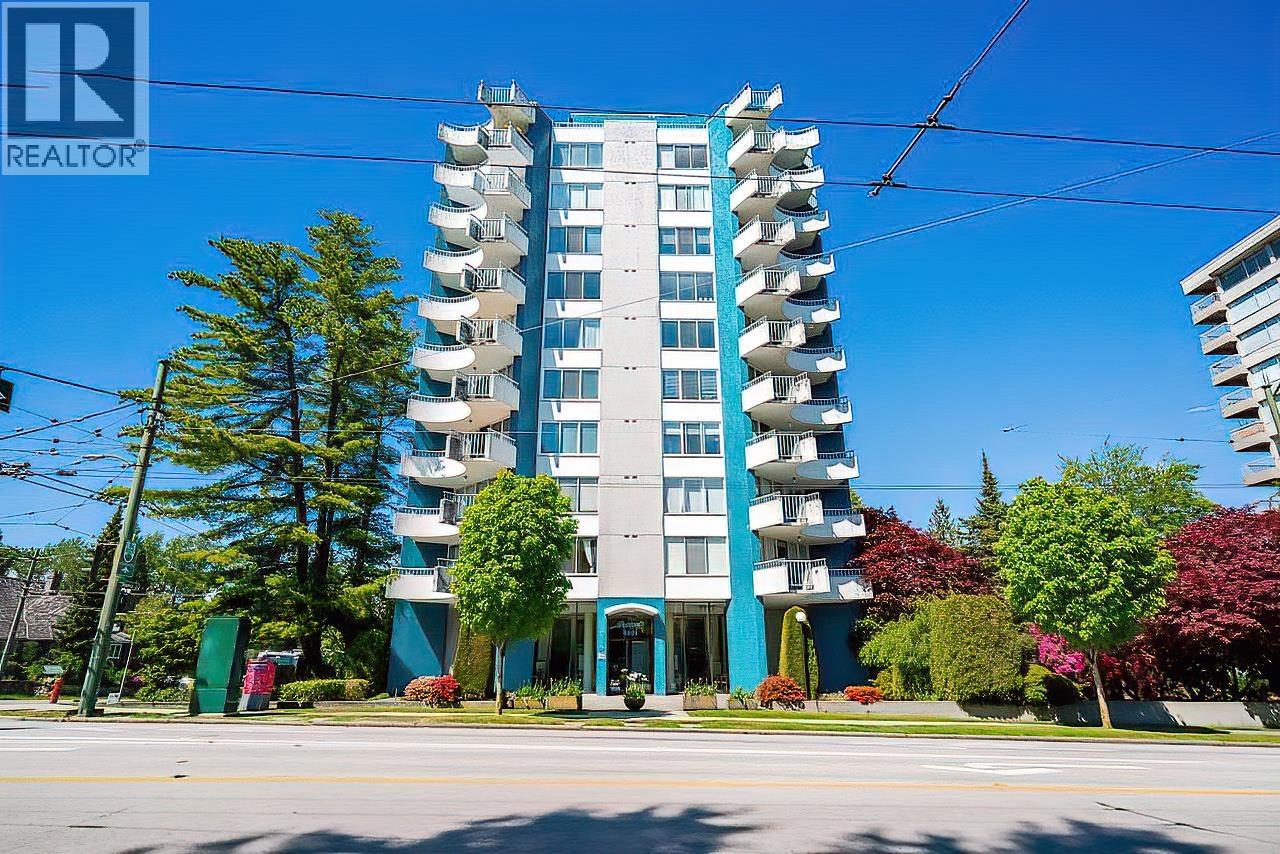 4691 10th Unit 604, Vancouver, BC V6R 2J3