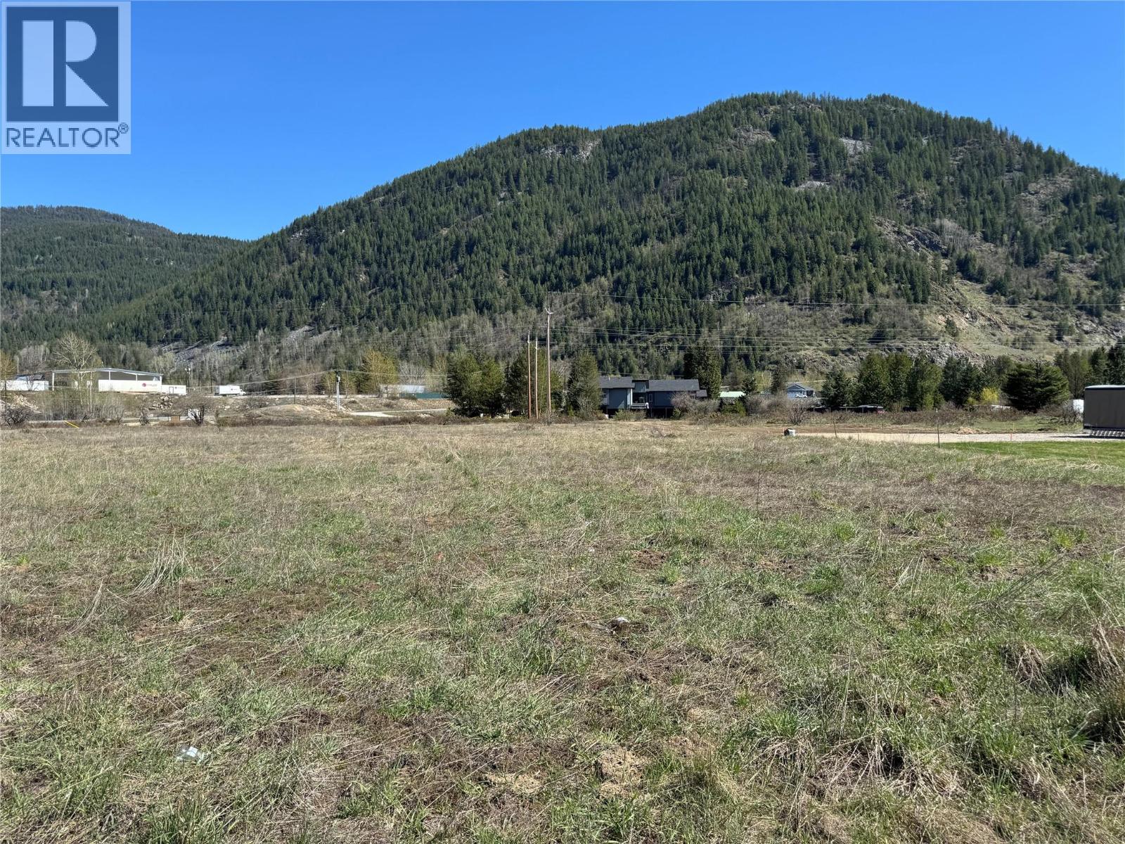 Lot C Waterloo Crescent, Castlegar, BC V1N 4M3