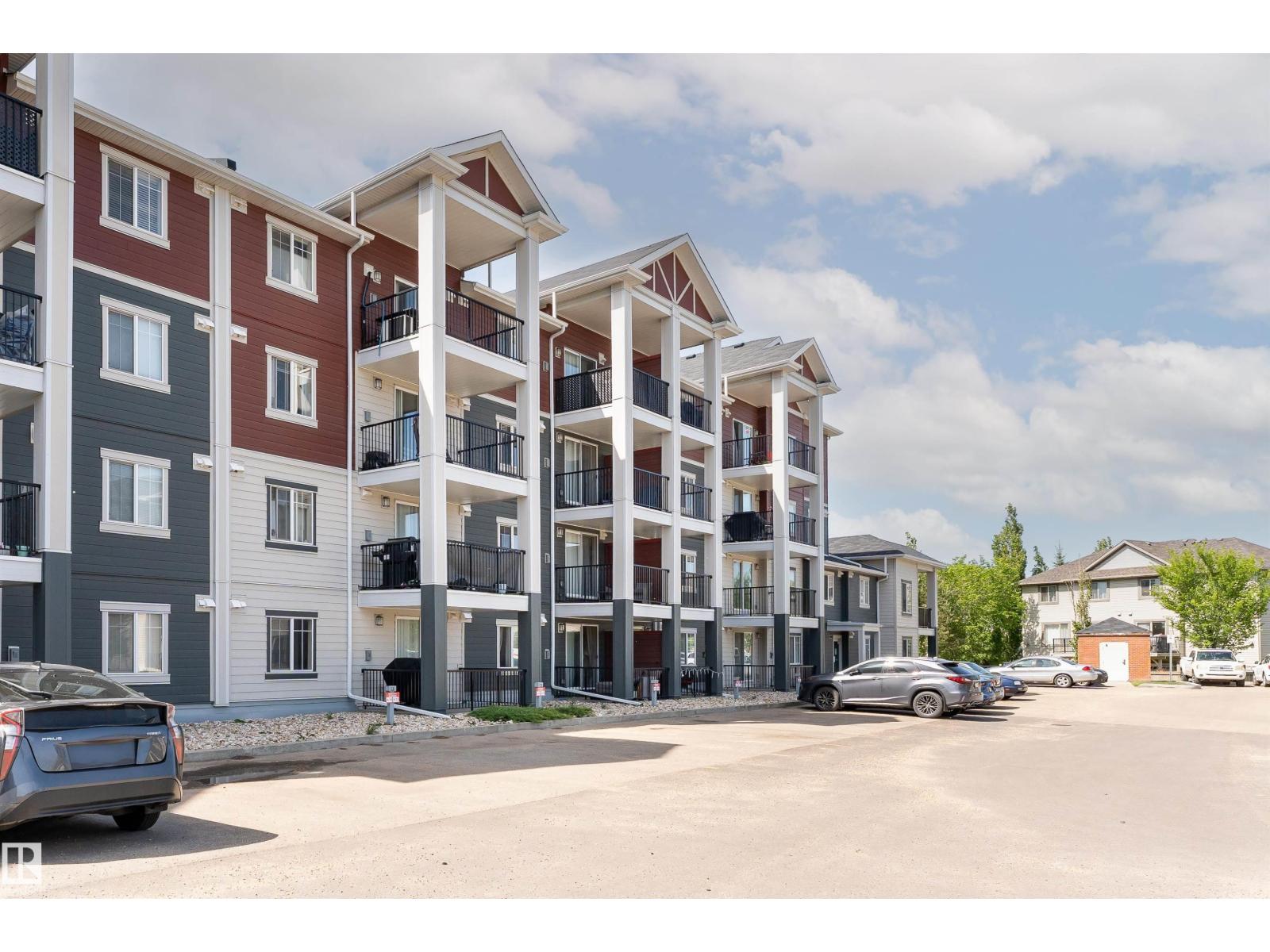 920 156 Street Northwest #116, Edmonton, AB T6R 0N6