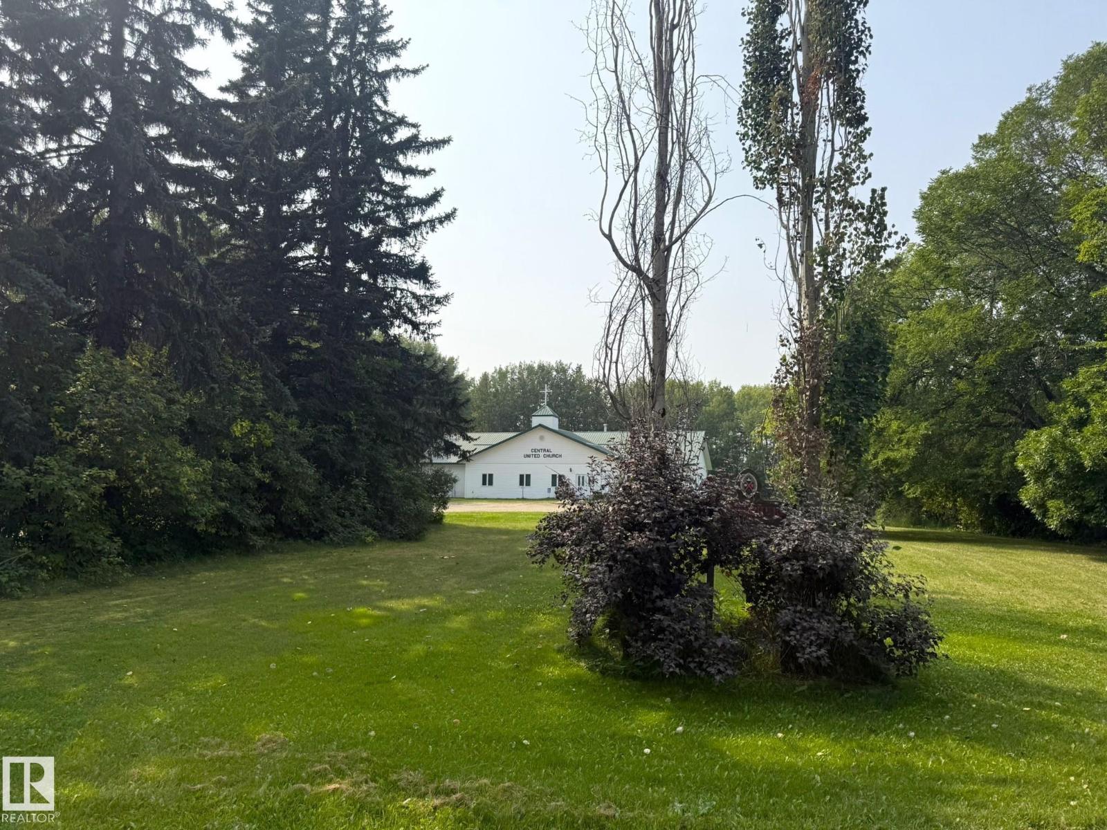 53 St Unit 5112, Warburg, AB T0C 2T0