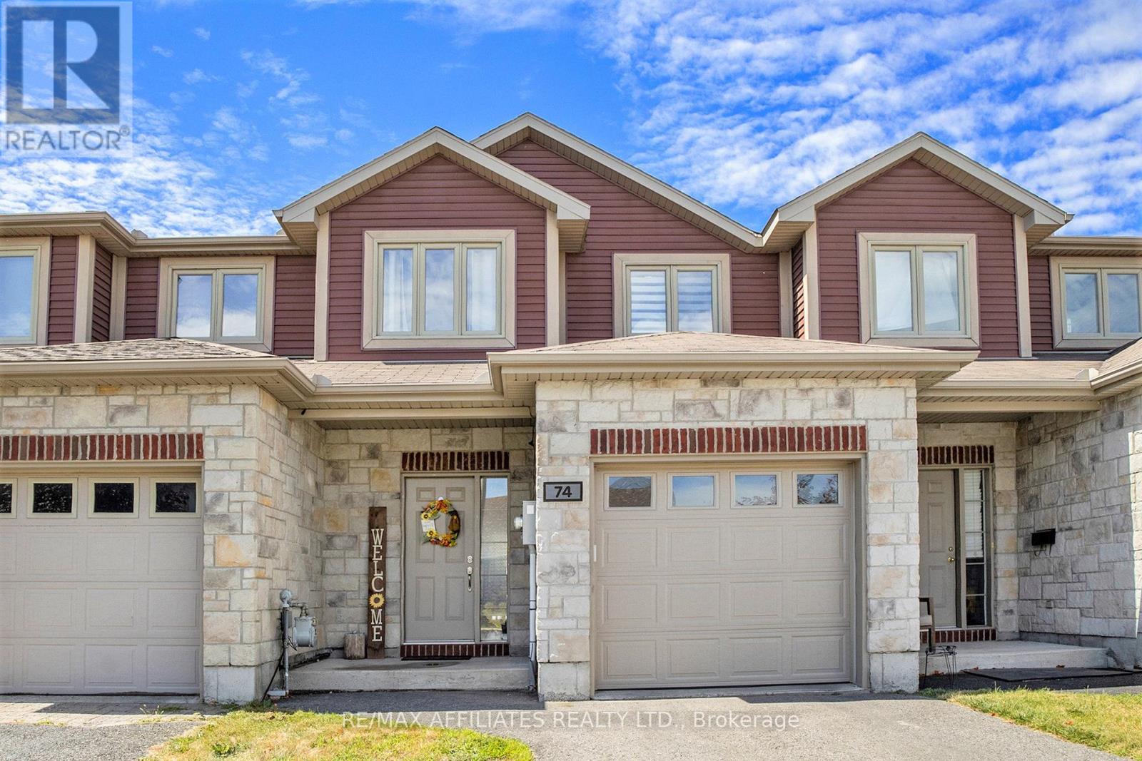 74 Sunset Blvd, Cornwall, ON K6H 7M3