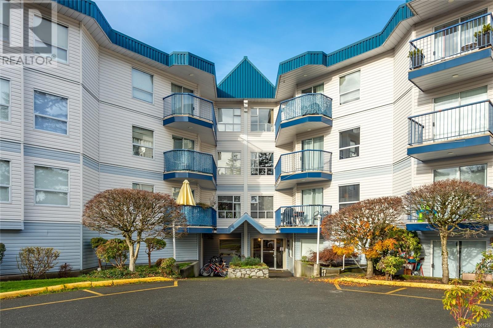 200 Back Rd Unit 311 Rd, Courtenay, BC V9N 3W6