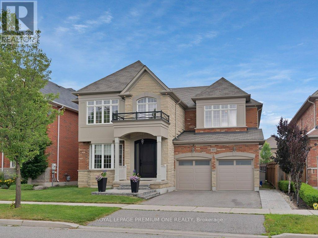 163 Tonner Cres, Aurora, ON L4G 0G8