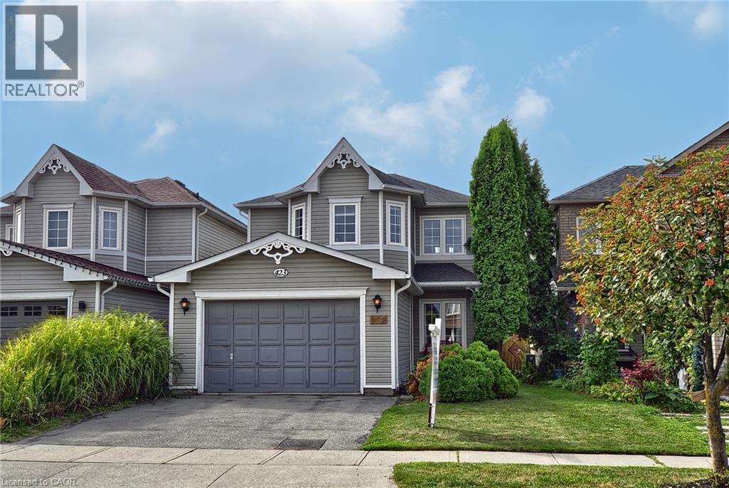 423 Langlaw Dr, Cambridge, ON N1P 1H3
