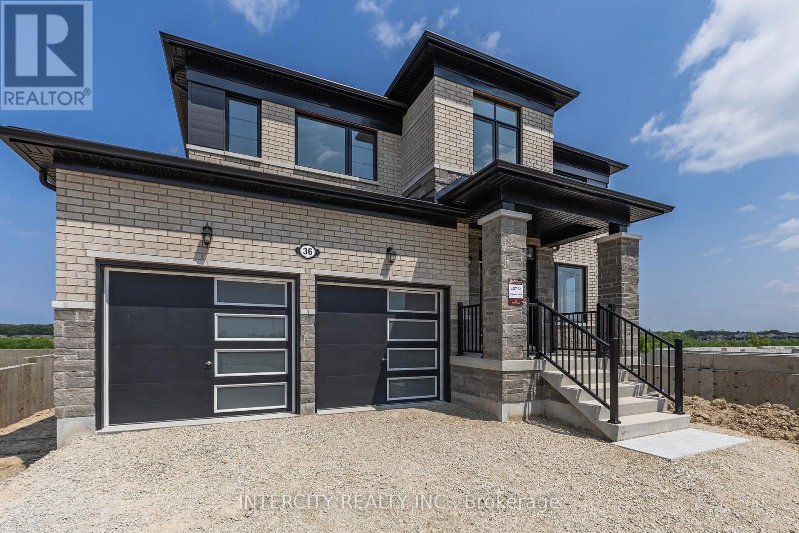 36 Legacy Cir, Wasaga Beach, ON L9Z 0M5
