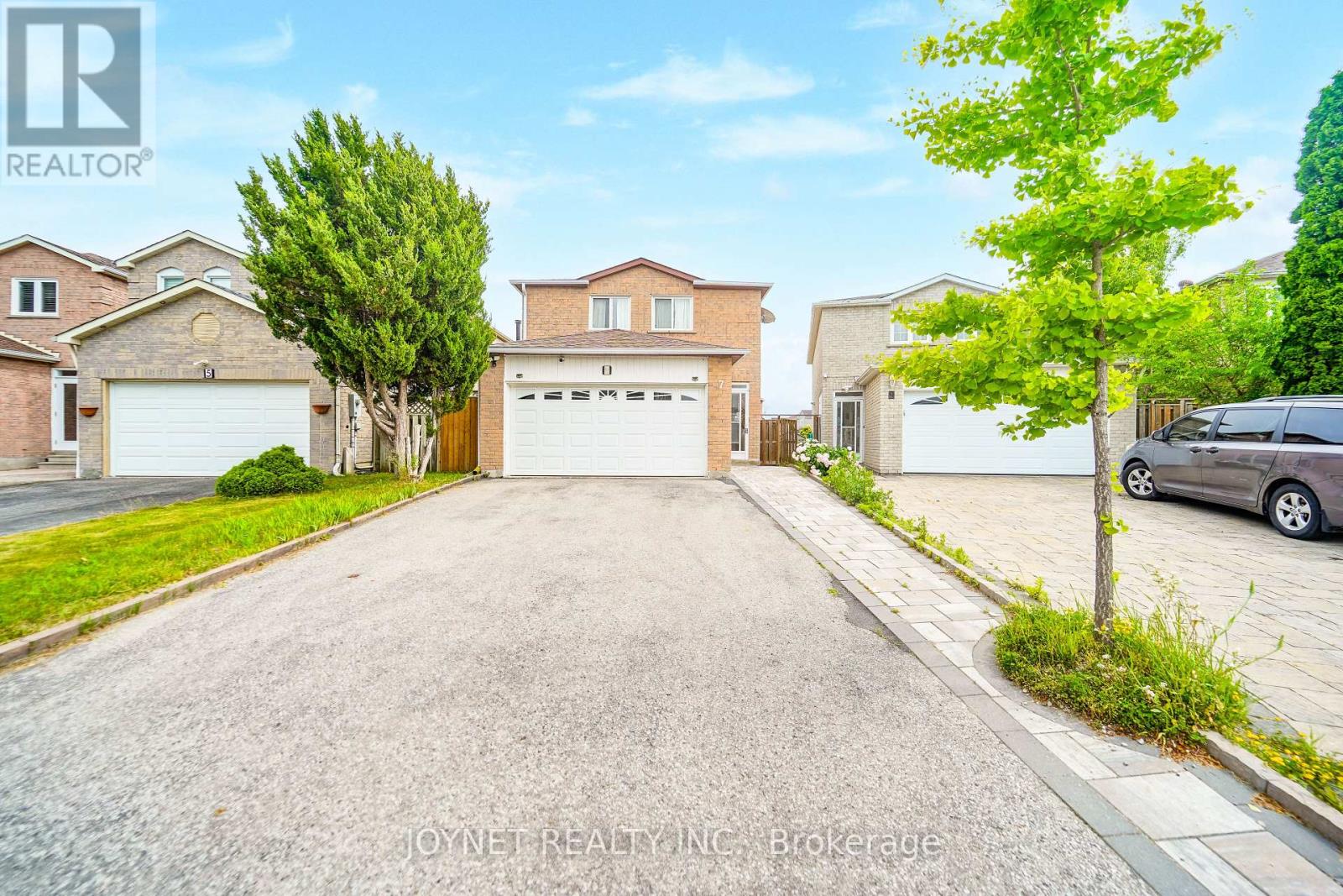 7 Jaffray Rd, Markham, ON L3S 1G8