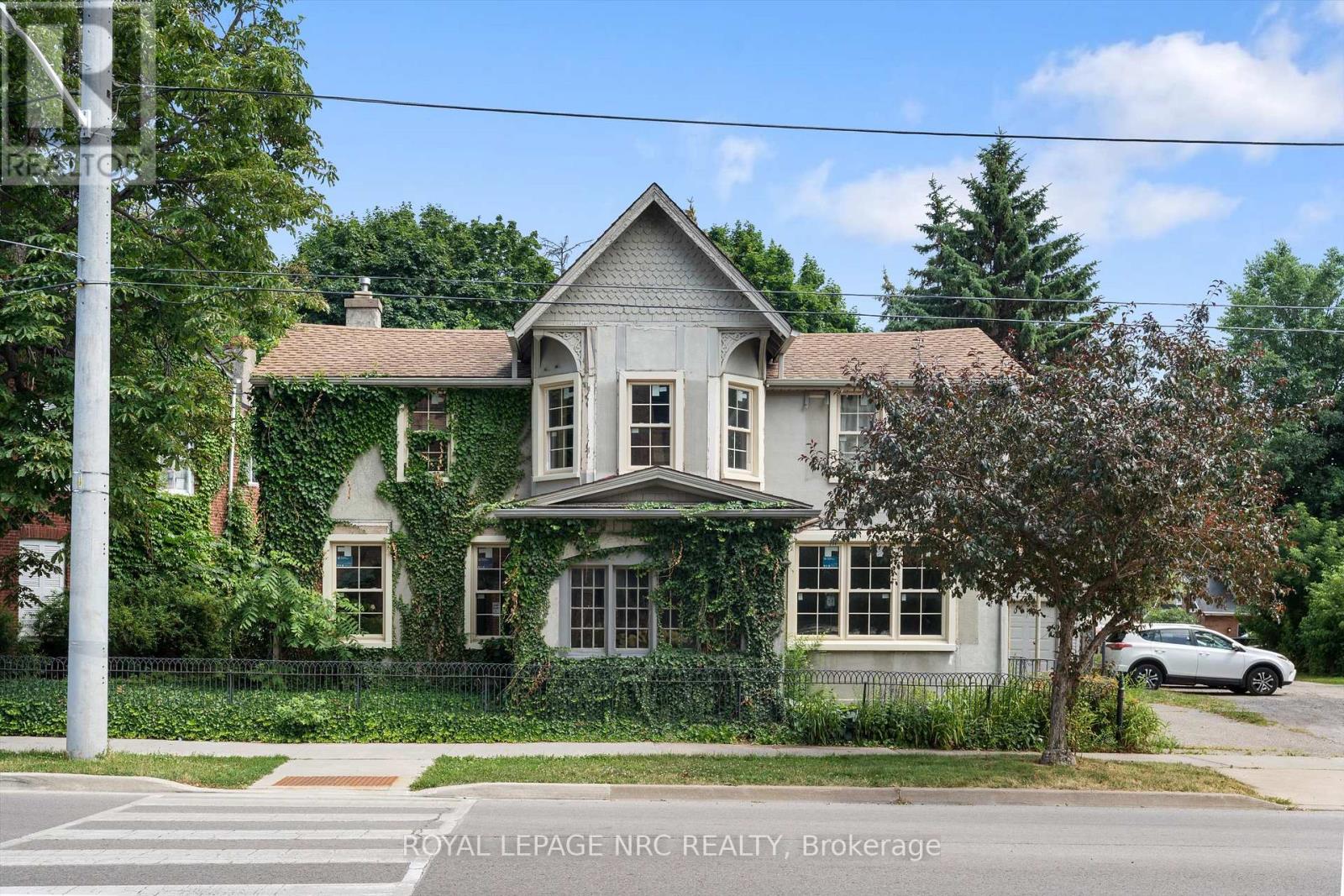 228 King St, St. Catharines Downtown, ON L2R 3J9