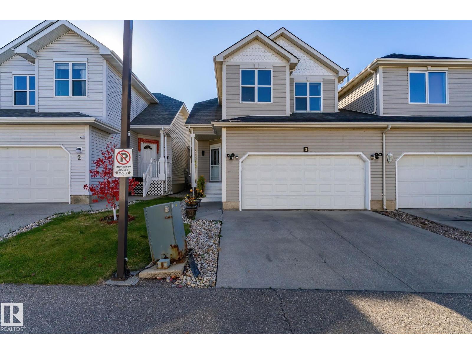 1920 Mill Woods Road East #3, Edmonton, AB T6L 7C7