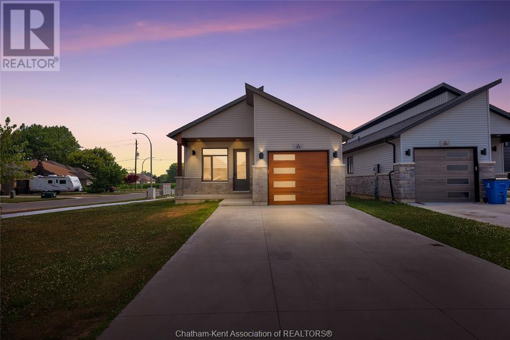 95 Ironwood Trl, Chatham, ON N7M 0A5