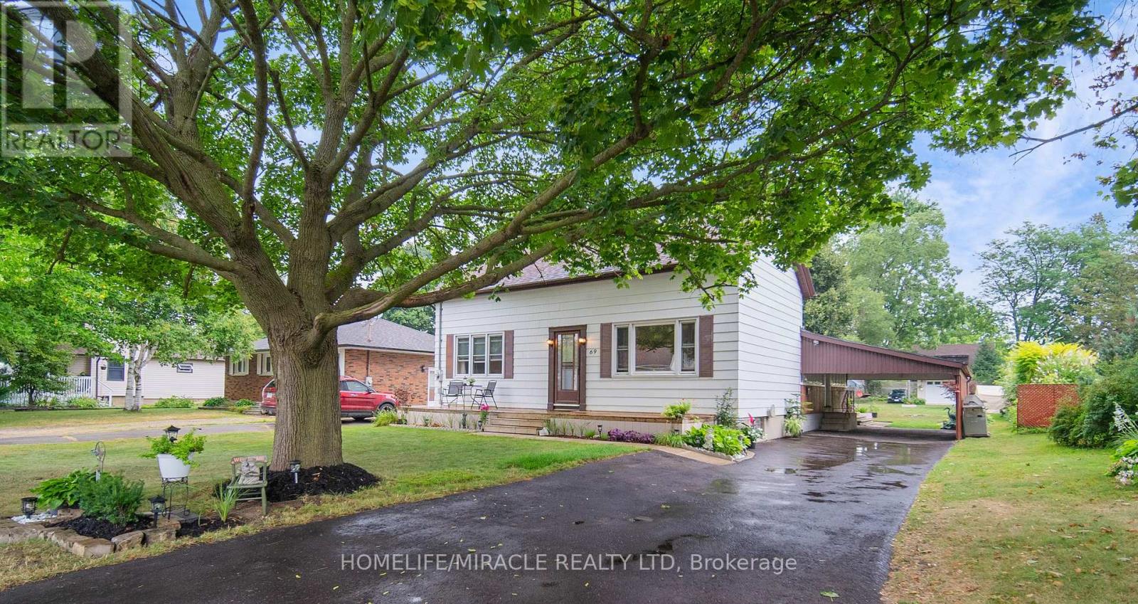 69 Bee St, Woodstock, ON N4S 3Z2