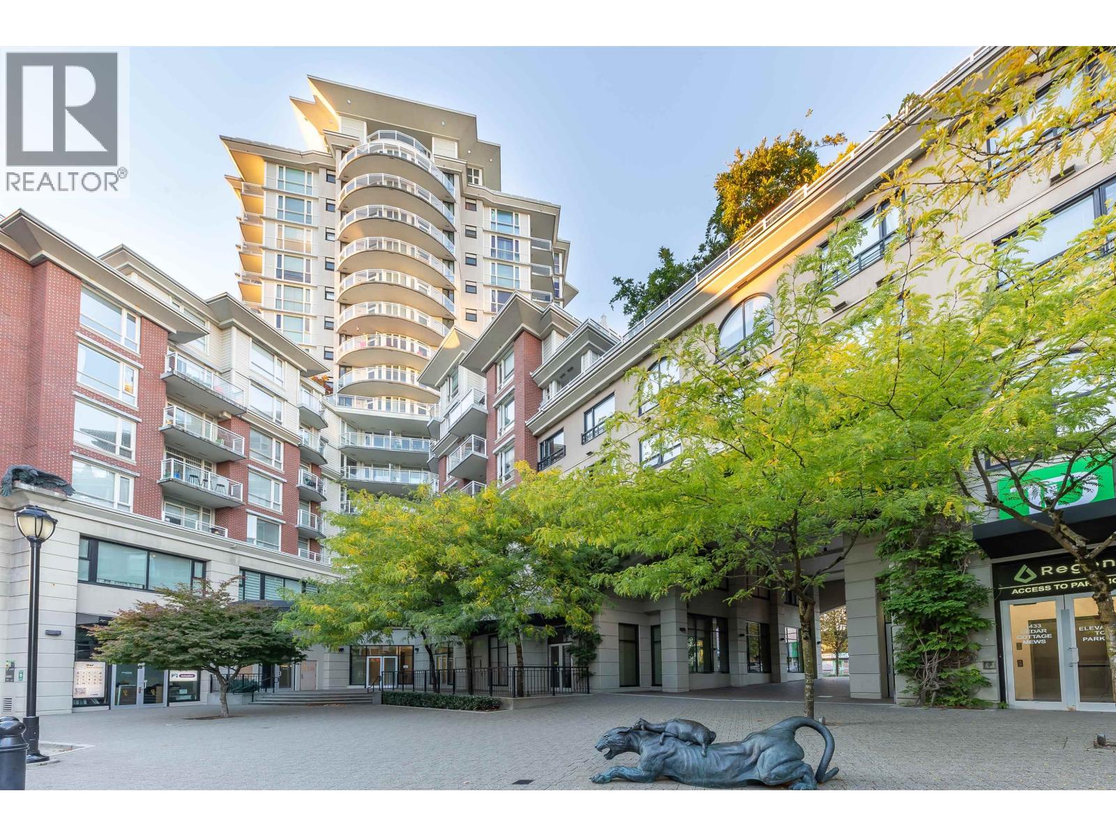 4028 Knight Street Unit 210, Vancouver, BC V5N 5Y8