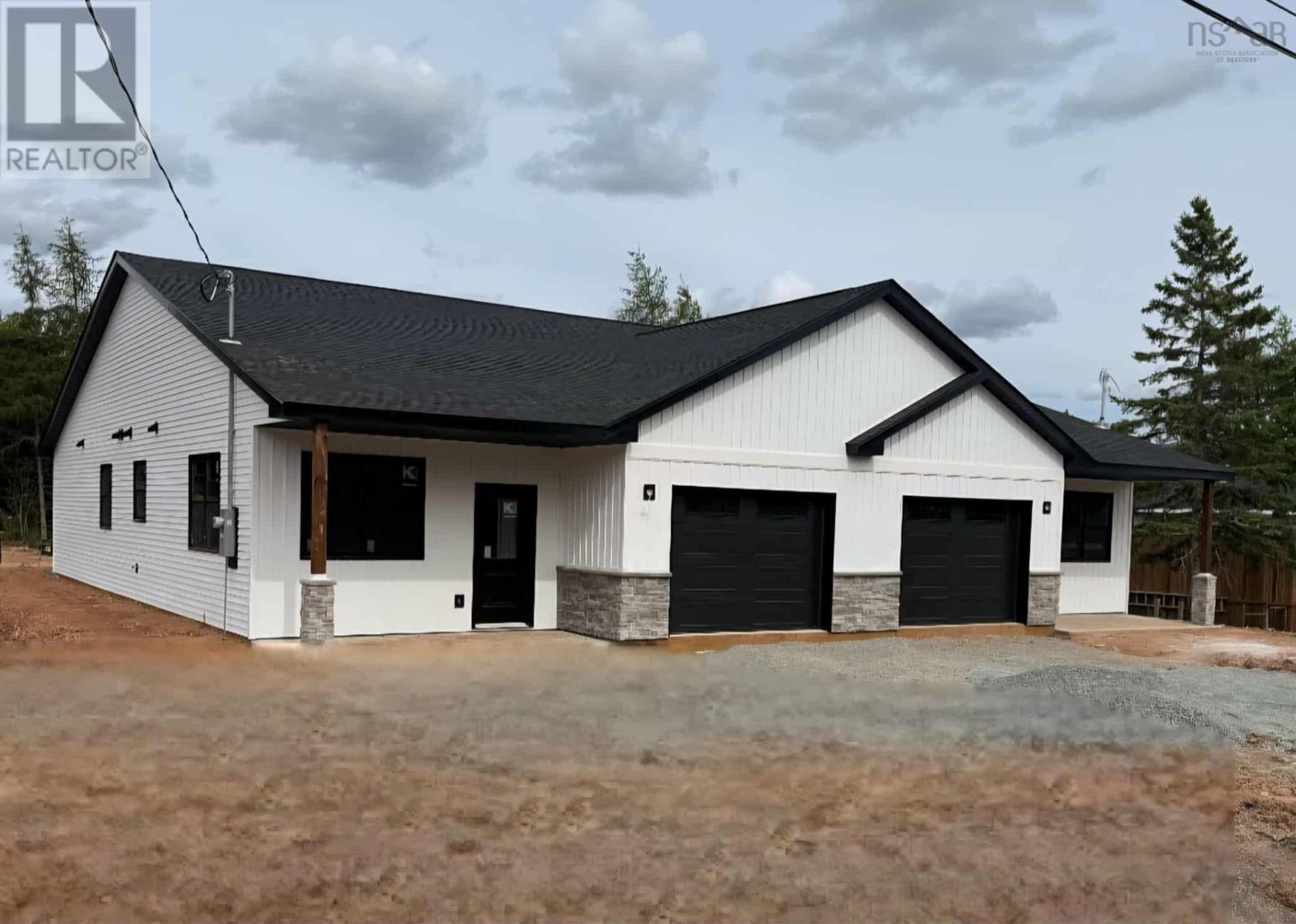 20 Wild Rose Dr, East Mountain, NS B6L 2N3