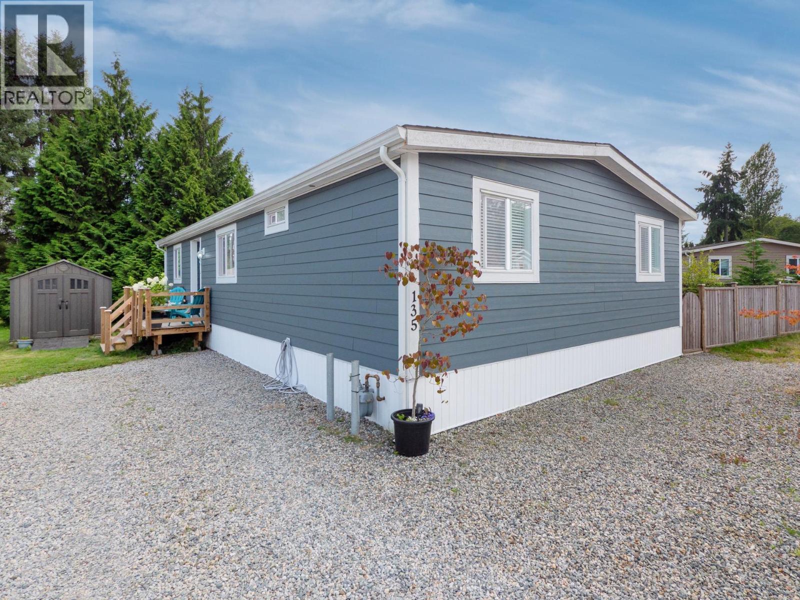 1413 Sunshine Coast Highway Unit 135, Gibsons, BC V0N 1V5