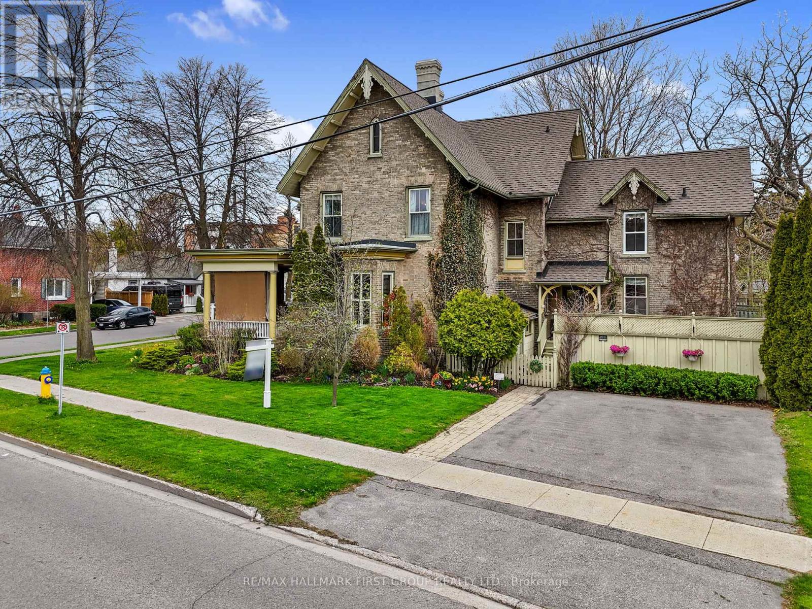 198 Bagot St, Cobourg, ON K9A 3G4
