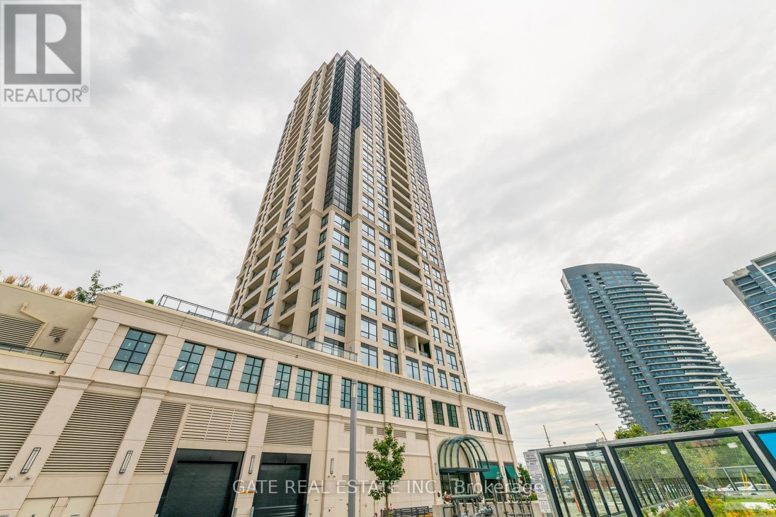511 1 Grandview Ave, Markham, ON L3T 0G7