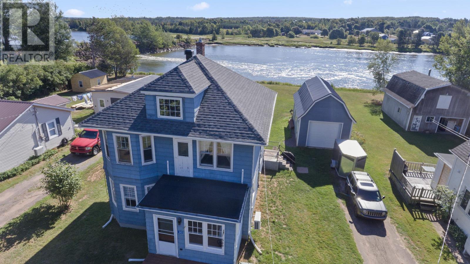 30 Egan St, Mount Stewart, PE C0A 1T0