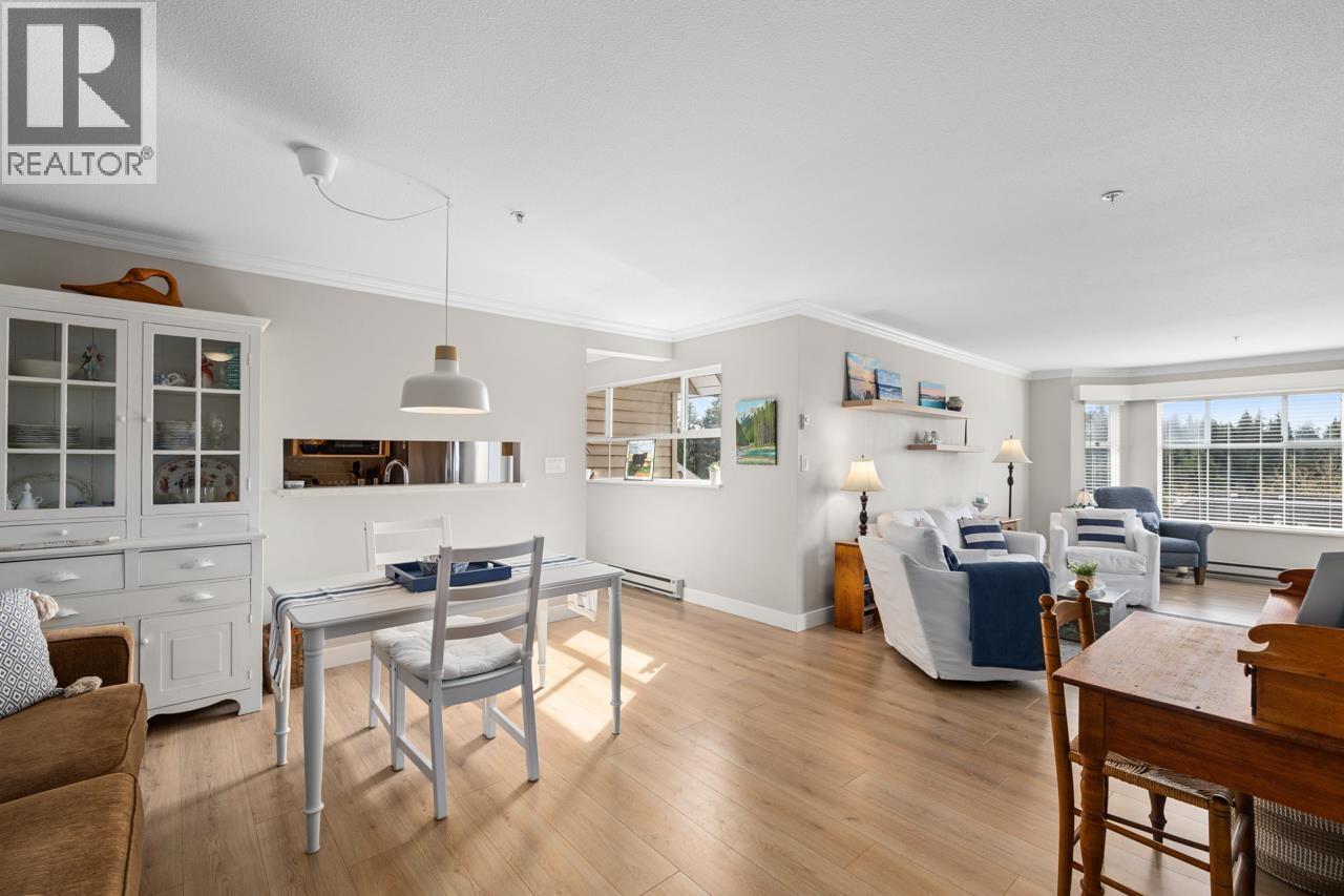1000 Bowron Court Unit 610, North Vancouver, BC V7H 2W1