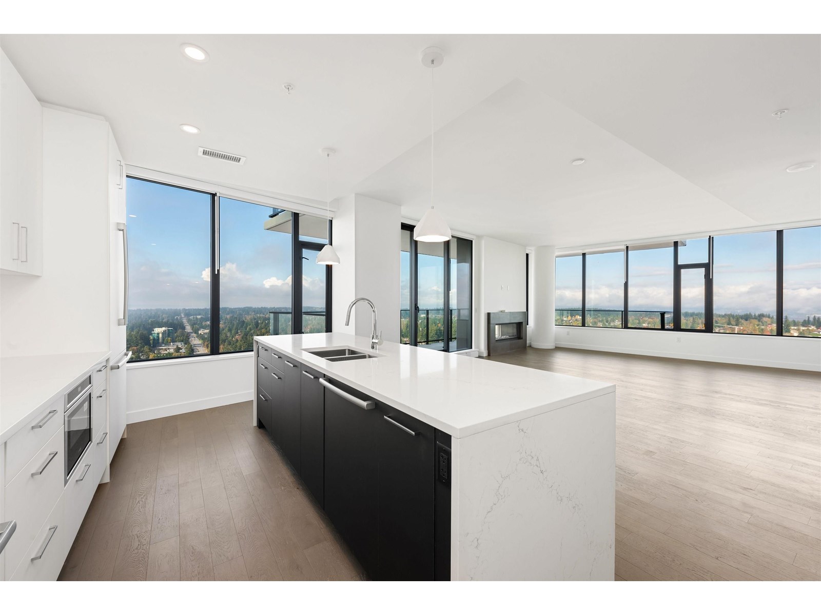 1588 Johnston Street Unit 2503, White Rock, BC V4B 0C5
