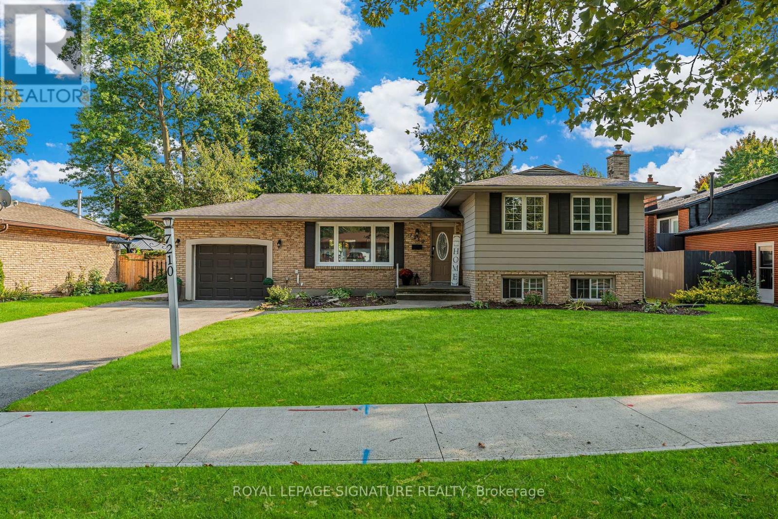 7210 Woodington Rd, Niagara Falls, ON L2J 2C3