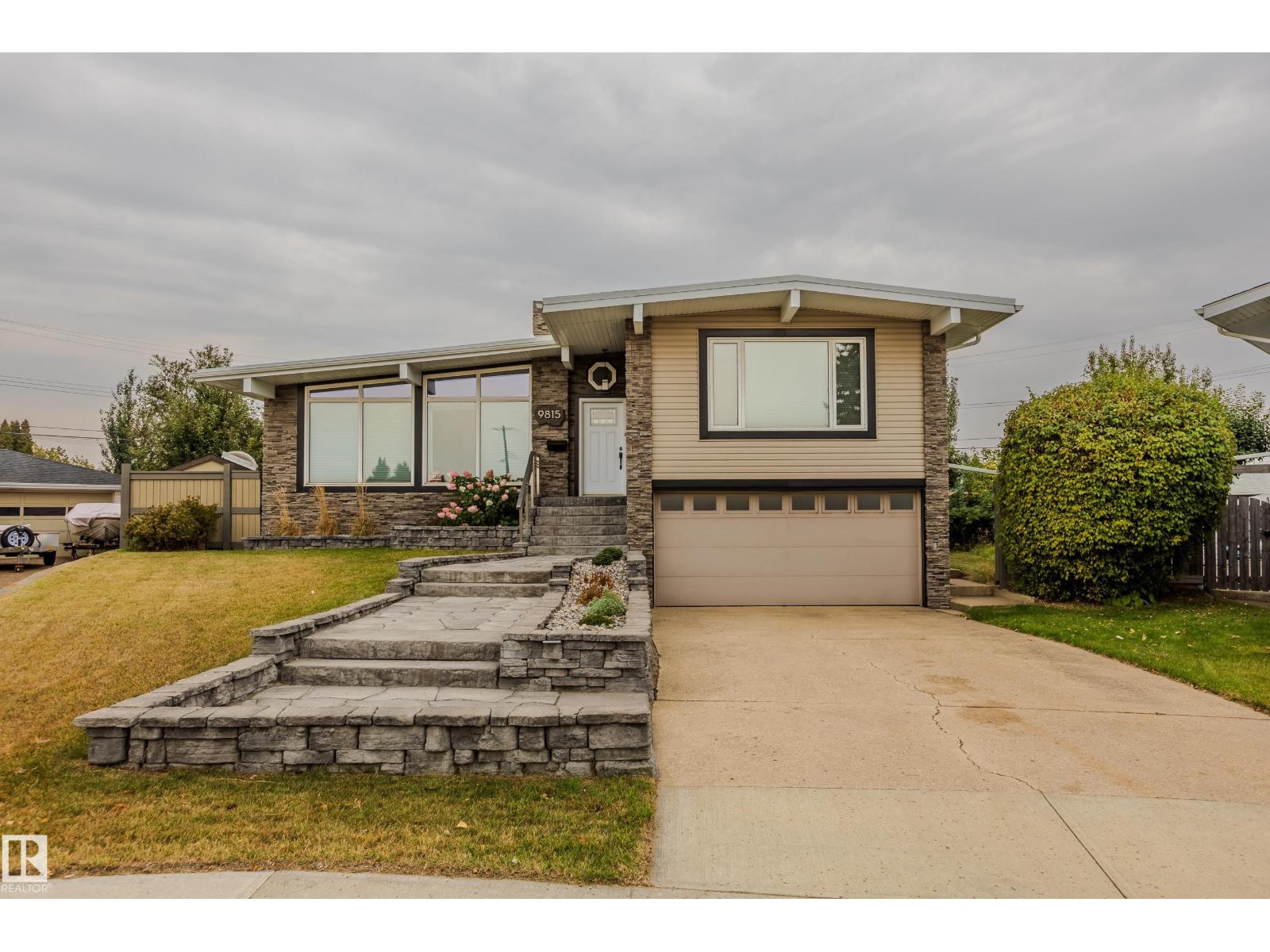 68 St Nw Unit 9815, Edmonton, AB T6A 2S4