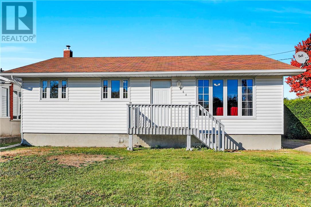 664 Katherine St, Espanola, ON P5E 1M7