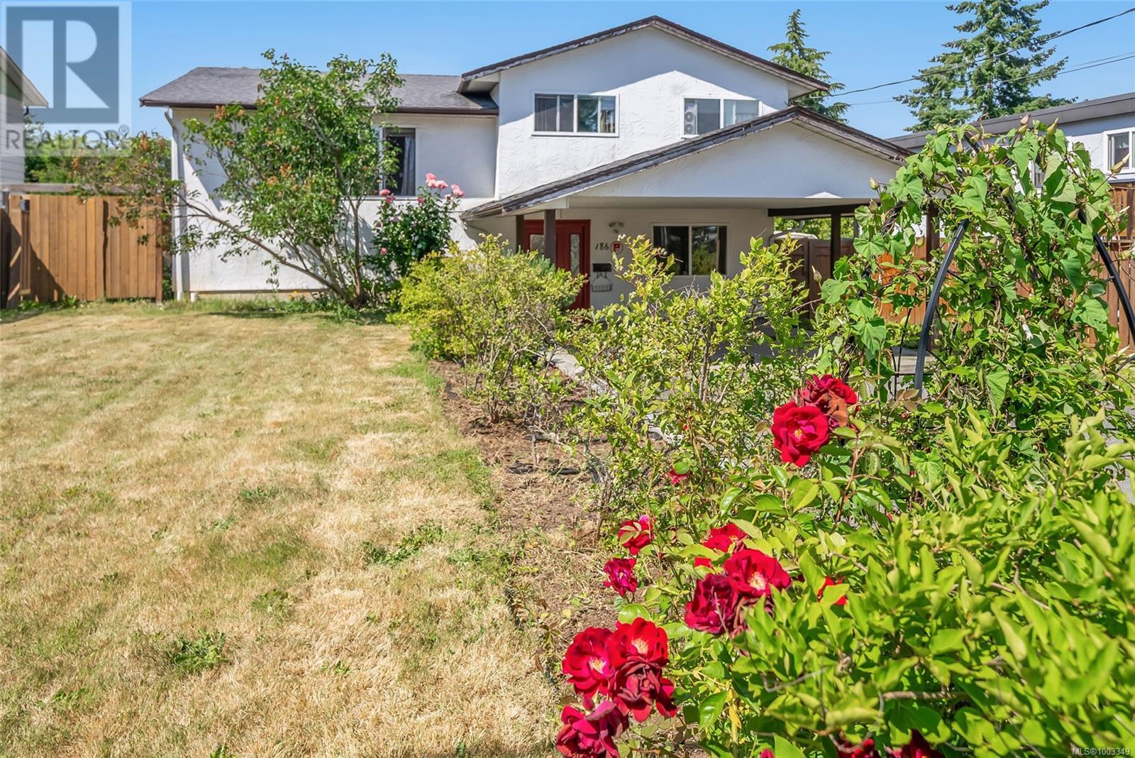 186 Acacia Ave, Nanaimo, BC V9R 3L5