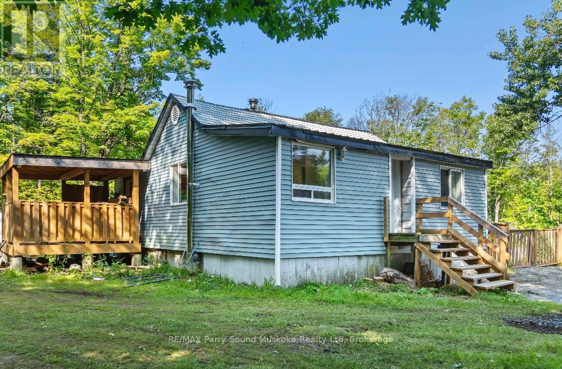288 Rankin Lake Rd, Seguin, ON P2A 2W8