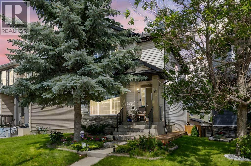 60 Eversyde Cir SW, Calgary, AB T2Y 4T3