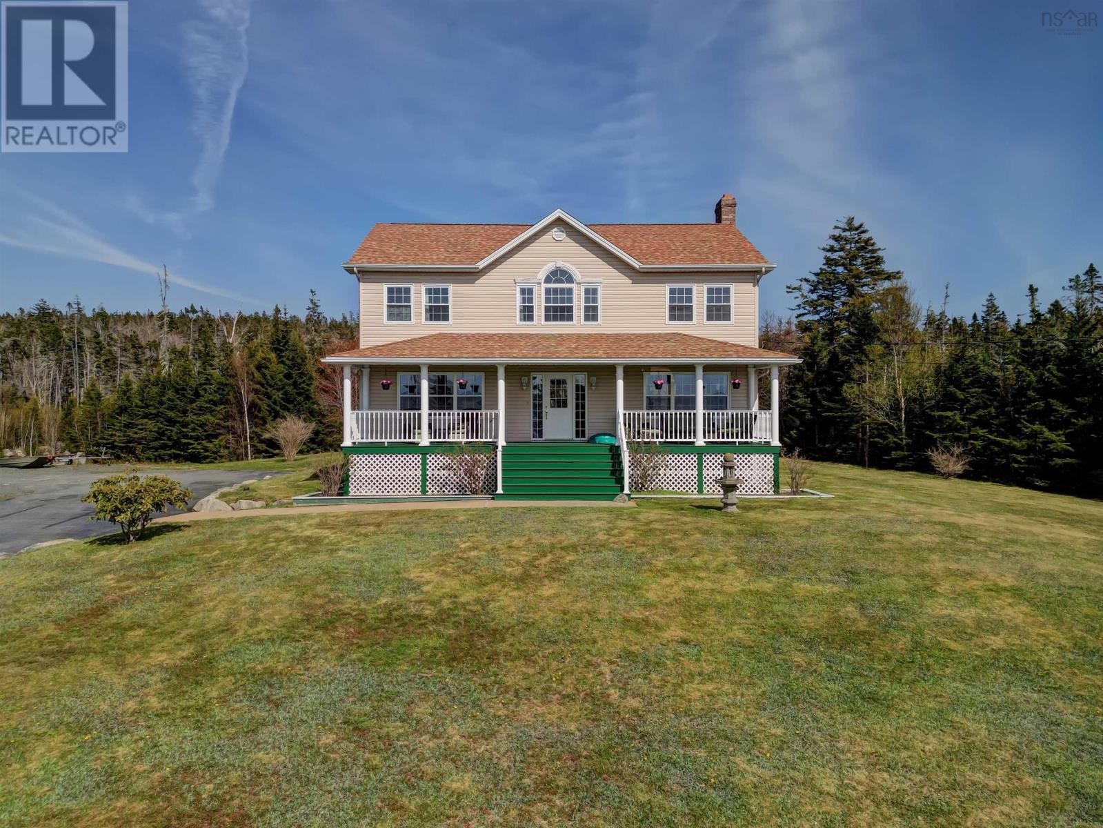 9085 Peggys Cove Rd, Indian Harbour, NS B3Z 3N4