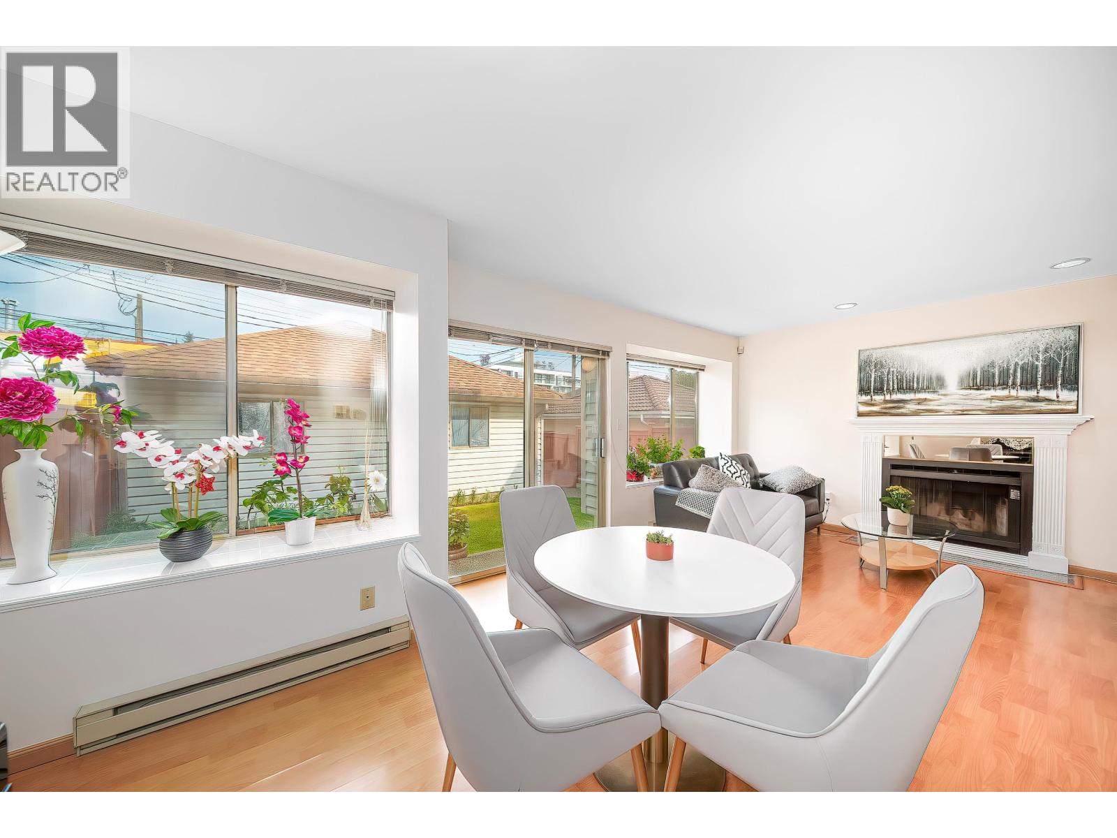 8328 Osler St, Vancouver, BC V6P 4E4