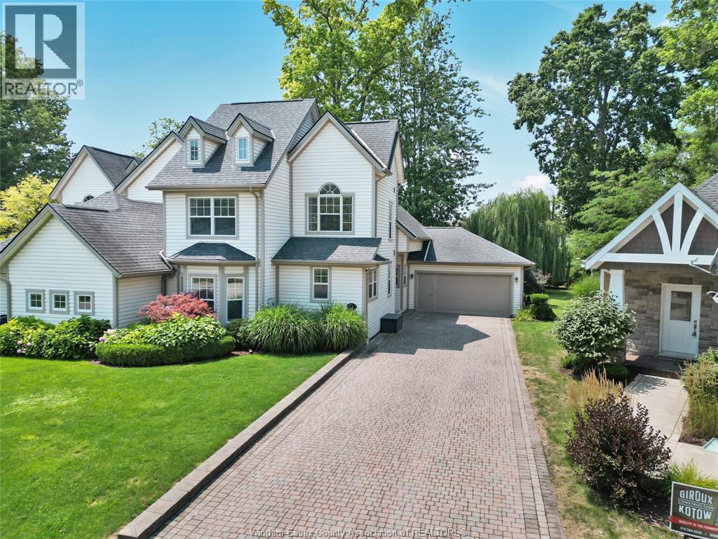 71 Red Oak Cres, Amherstburg, ON N9V 4C4