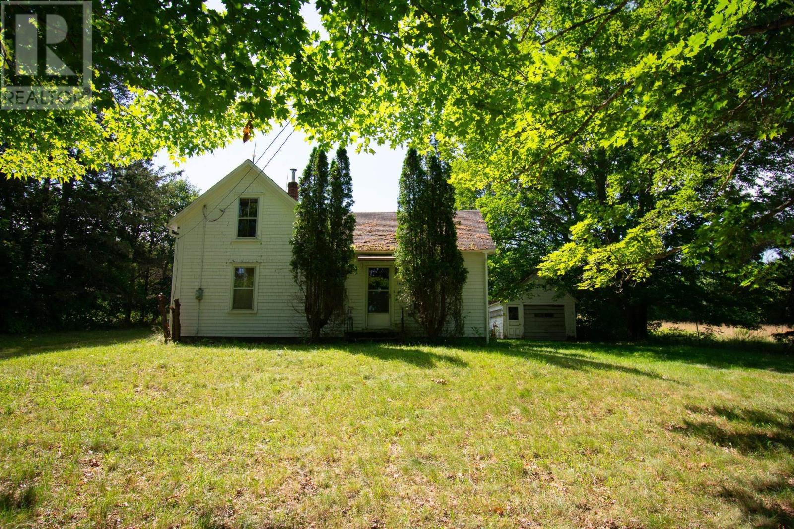 562 Messenger Rd, Tremont, NS B0P 1R0