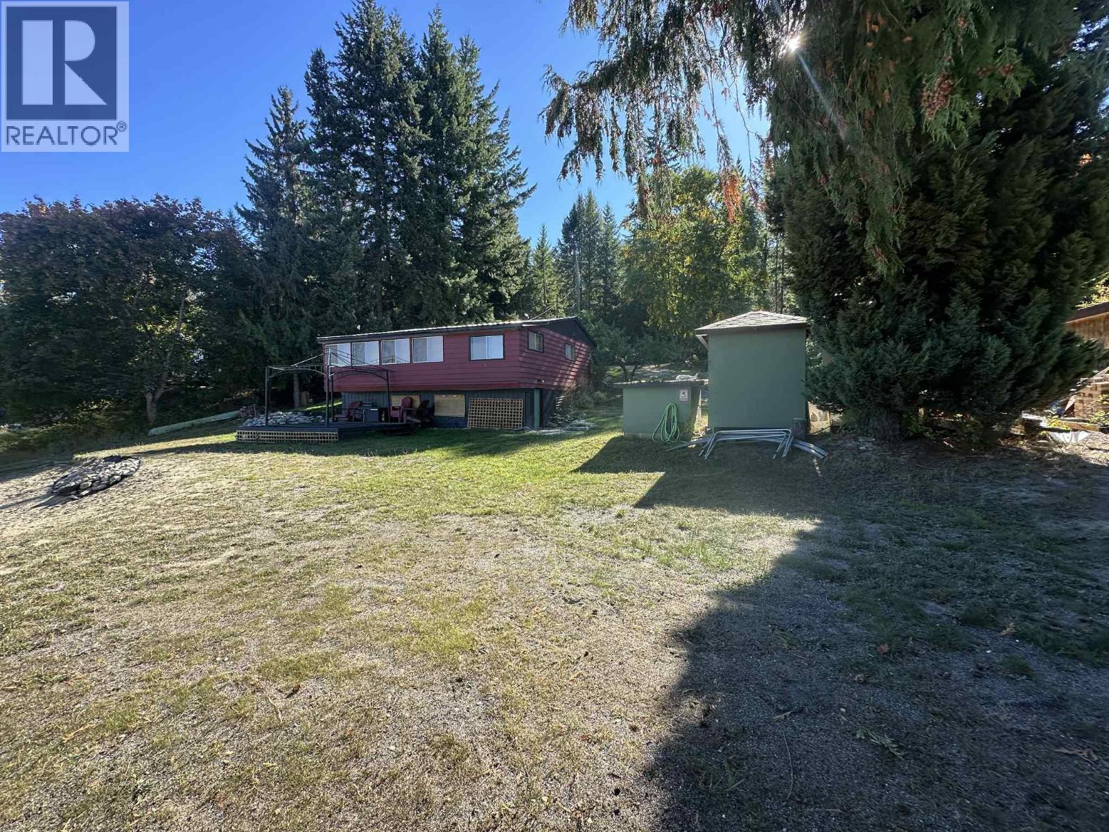 7635 Ross Rd, Nelson, BC V1L 6R5